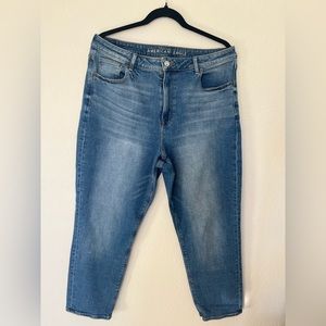 American Eagle Mom jeans